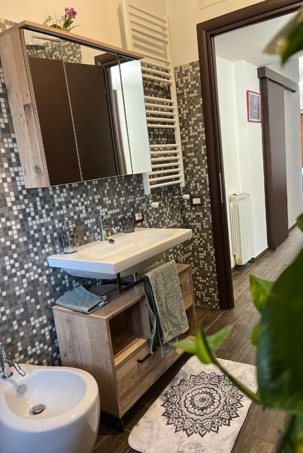 Casa Mcdoor Apartment โรม ภายนอก รูปภาพ